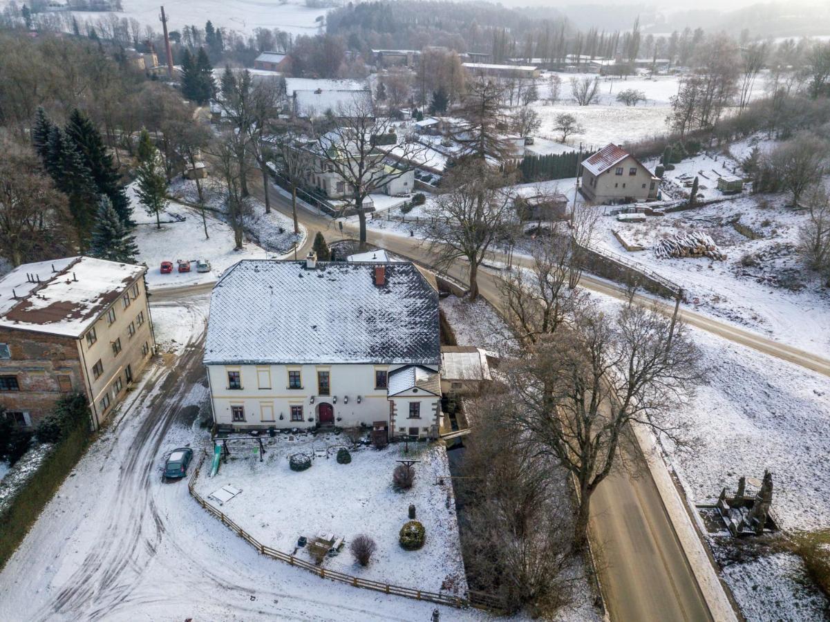 Apartment Ve Mlyne Teplice nad Metují Exterior photo
